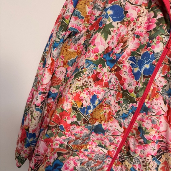 🌸2018 Seawheeze Lululemon Pack It Up Jacket - Picture 3 of 10